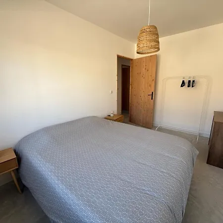 Neuve Avec Piscine Et Confort Moderne 3 Etoiles *