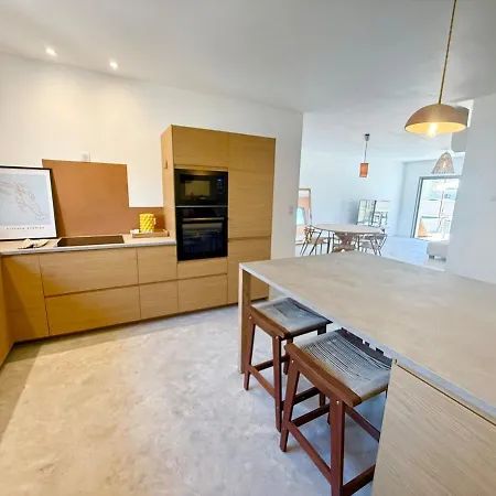 Villa Neuve Avec Piscine Et Confort Moderne 3 Etoiles Montelimar