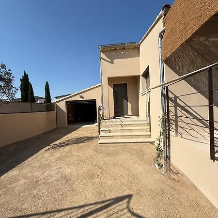 Neuve Avec Piscine Et Confort Moderne 3 Etoiles * Montelimar